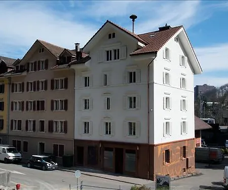 Gleis 13 Hotel 4*